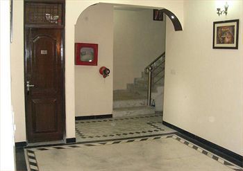 ホテルAgra Mahal エクステリア 写真